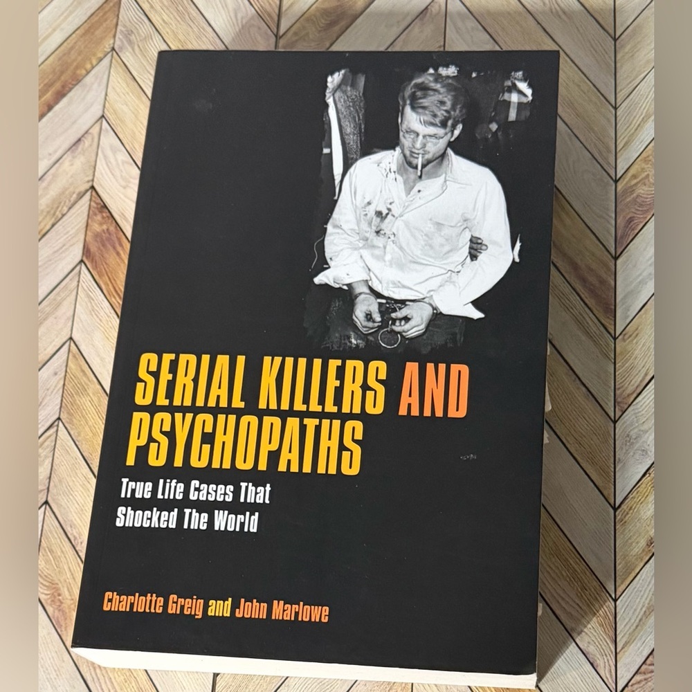Serial Killers and Psychopaths - Black & Yellow Coffee Table Book